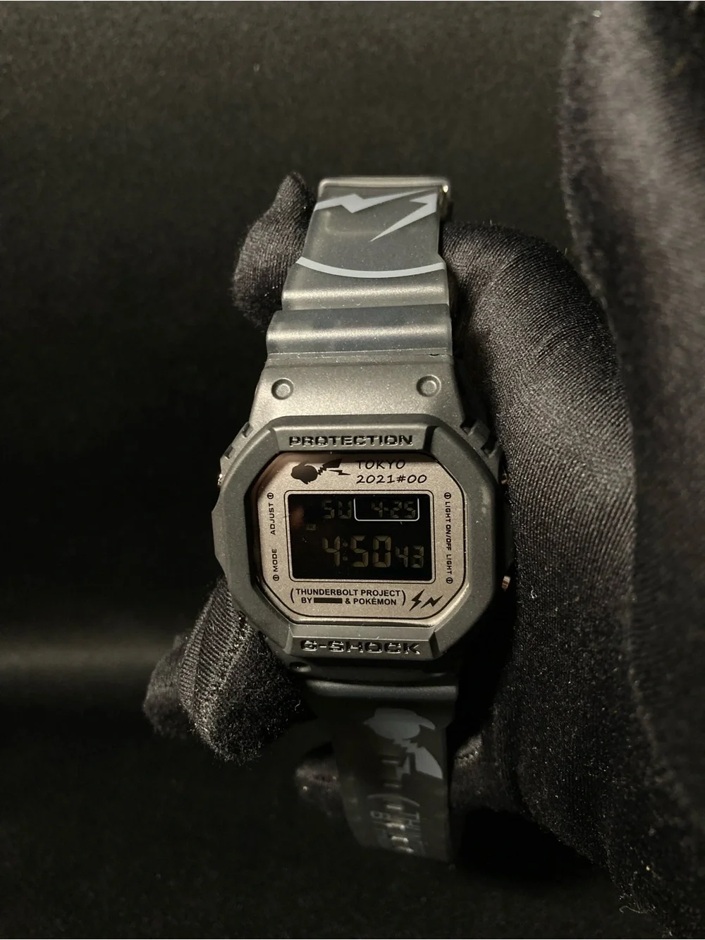 Black and Grey G Shock Dw5600